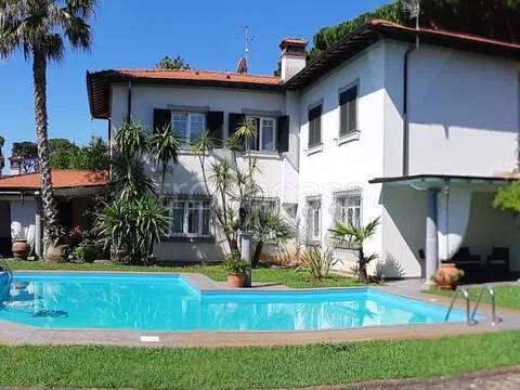 casa indipendente in affitto a Forte dei Marmi