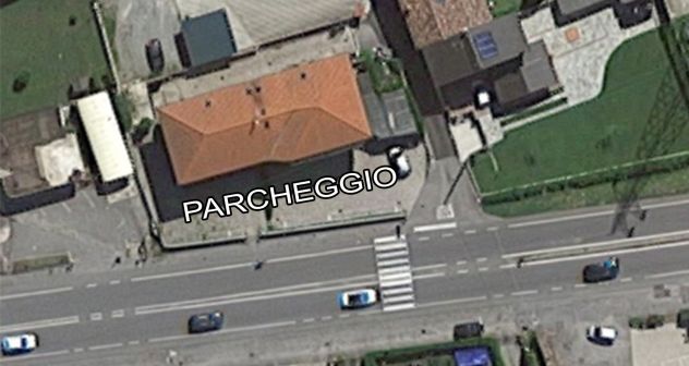 locale commerciale in affitto a Gallicano