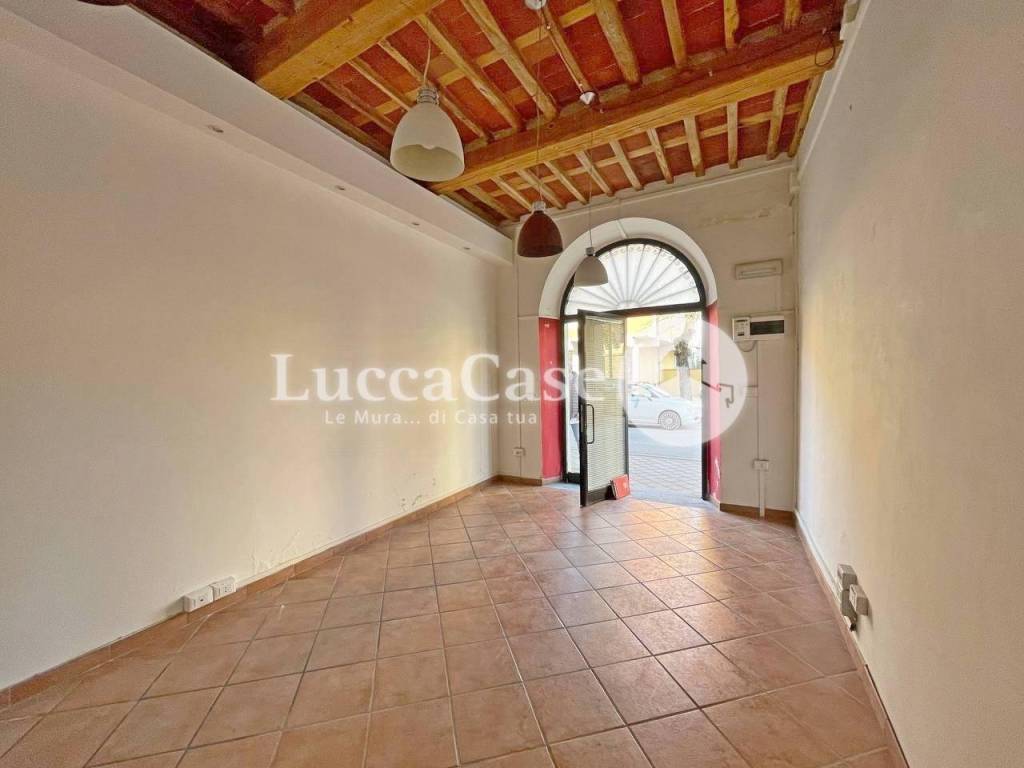appartamento in affitto a Lucca in zona zona Mugnano