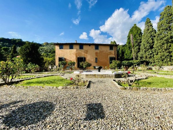 casa indipendente in affitto a Lucca in zona Centro Città