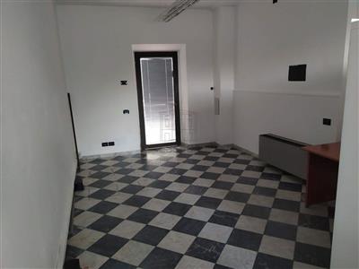 locale commerciale in affitto a Lucca in zona Sant'Anna