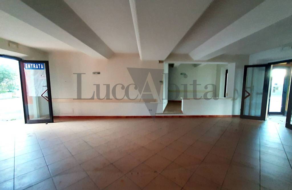 negozio in affitto a Lucca in zona zona San Marco