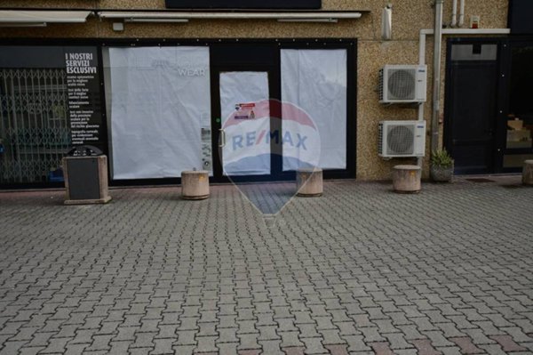 negozio in affitto a Lucca in zona zona San Vito
