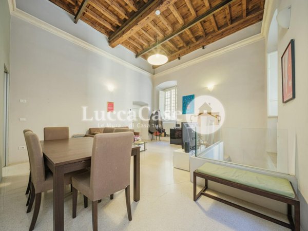 appartamento in affitto a Lucca in zona Centro Città
