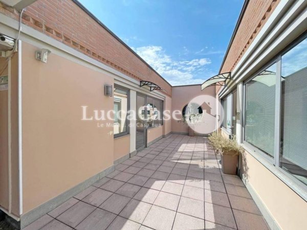 ufficio in affitto a Lucca in zona Sant'Anna