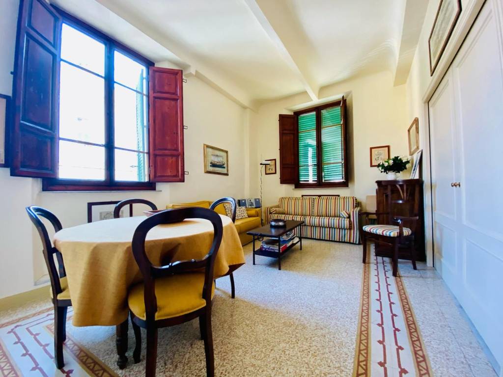 appartamento in affitto a Lucca in zona Centro Città