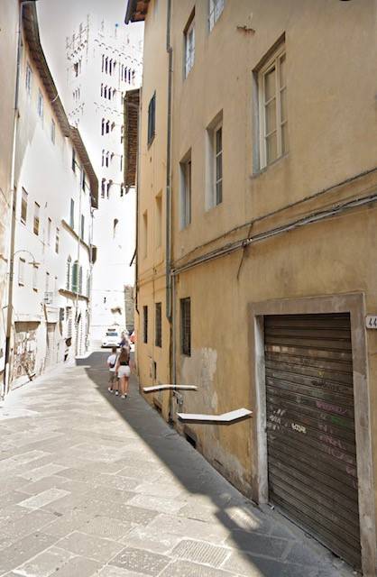locale commerciale in affitto a Lucca in zona Centro Città