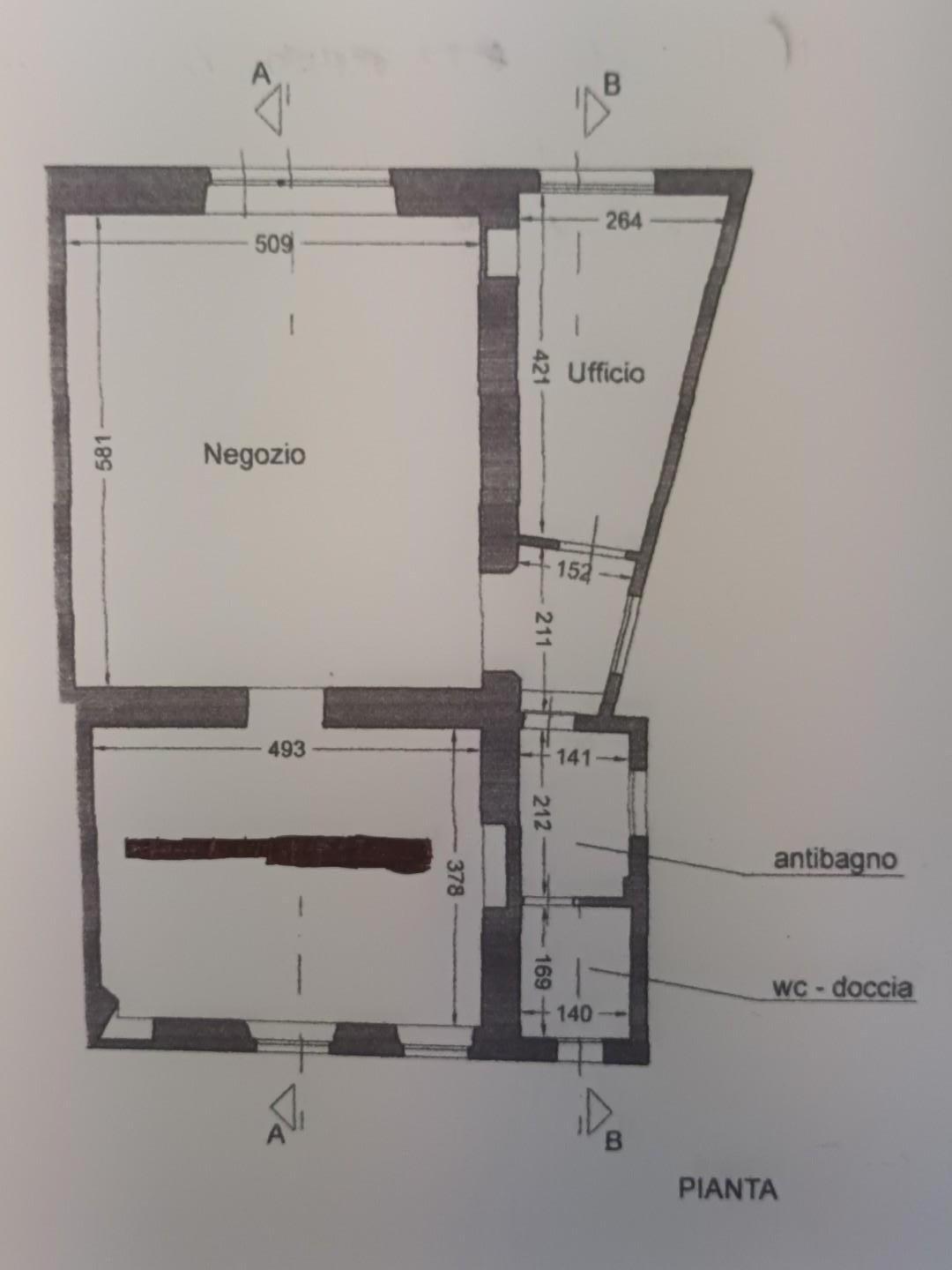 locale commerciale in affitto a Lucca in zona Monte San Quirico