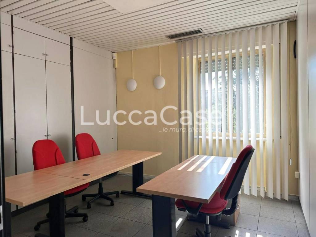ufficio in affitto a Lucca in zona Zona San Concordio