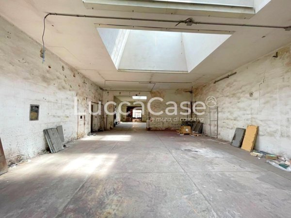 locale di sgombero in affitto a Lucca in zona Centro Città