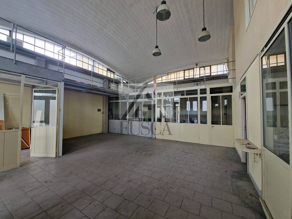 locale commerciale in affitto a Lucca in zona Zona San Concordio