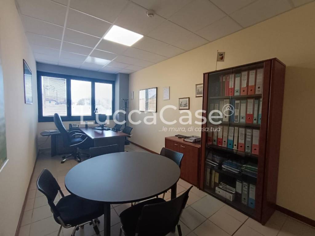 ufficio in affitto a Lucca in zona Sant'Anna