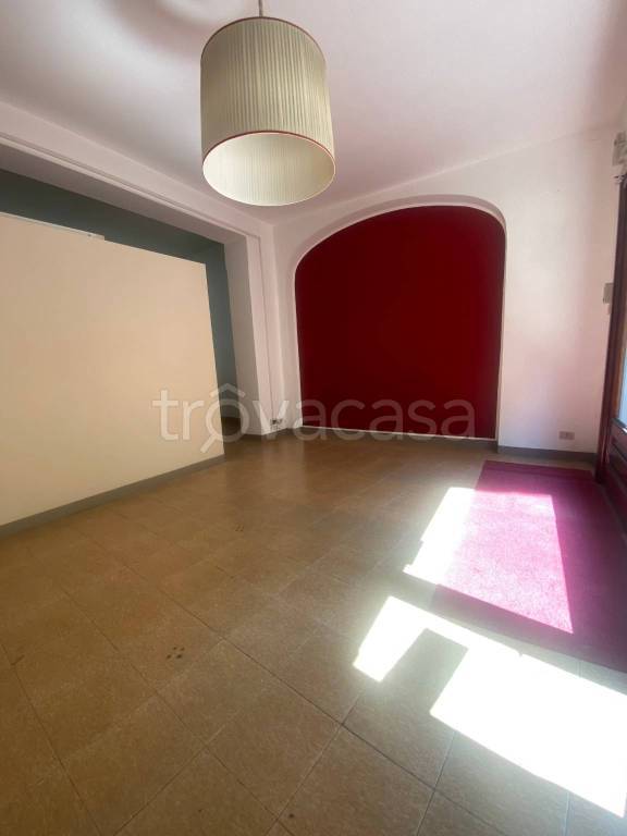locale commerciale in affitto a Lucca in zona Torre