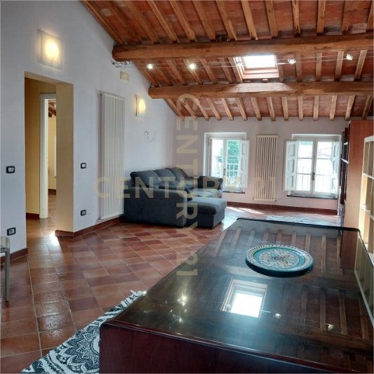 appartamento in affitto a Lucca in zona Centro Città
