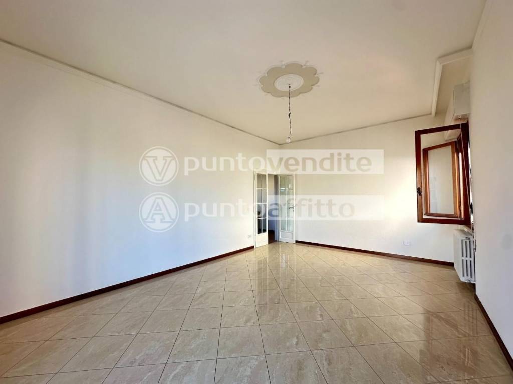 casa indipendente in affitto a Lucca in zona Centro Città