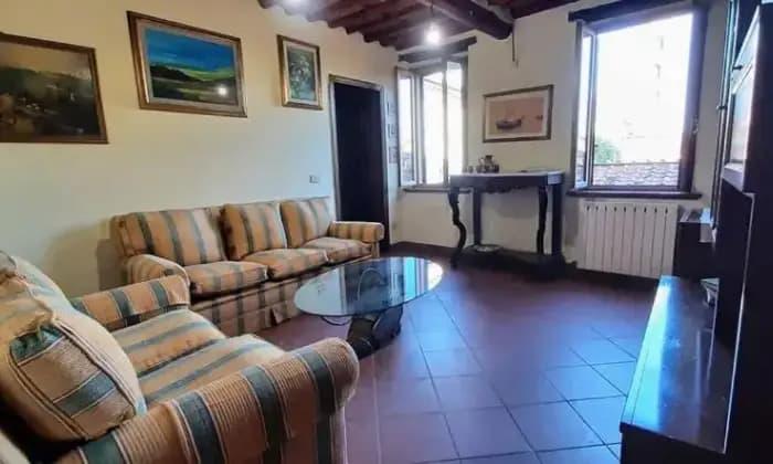 appartamento in vendita a Lucca in zona Centro Città