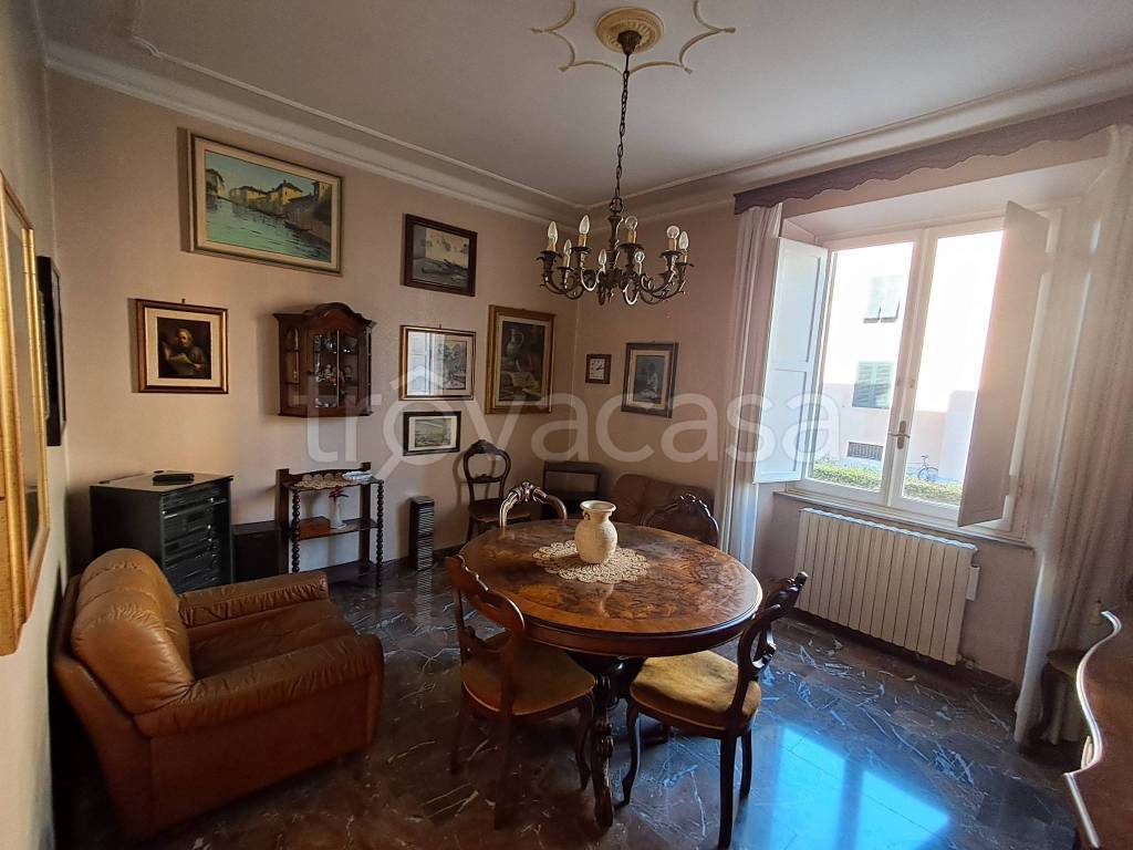 appartamento in affitto a Lucca in zona Sant'Anna