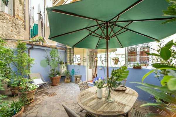 appartamento in affitto a Lucca in zona Centro Città