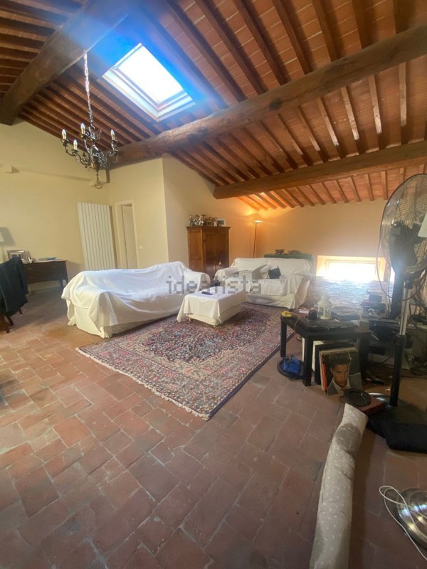 appartamento in affitto a Lucca in zona Centro Città