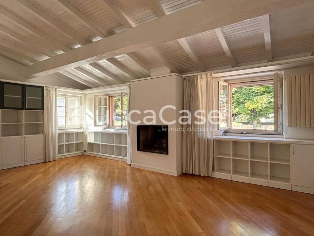 appartamento in affitto a Lucca in zona Centro Città