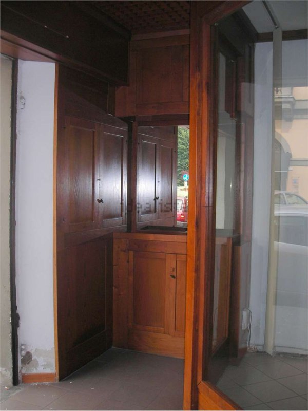 negozio in affitto a Lucca in zona zona San Marco