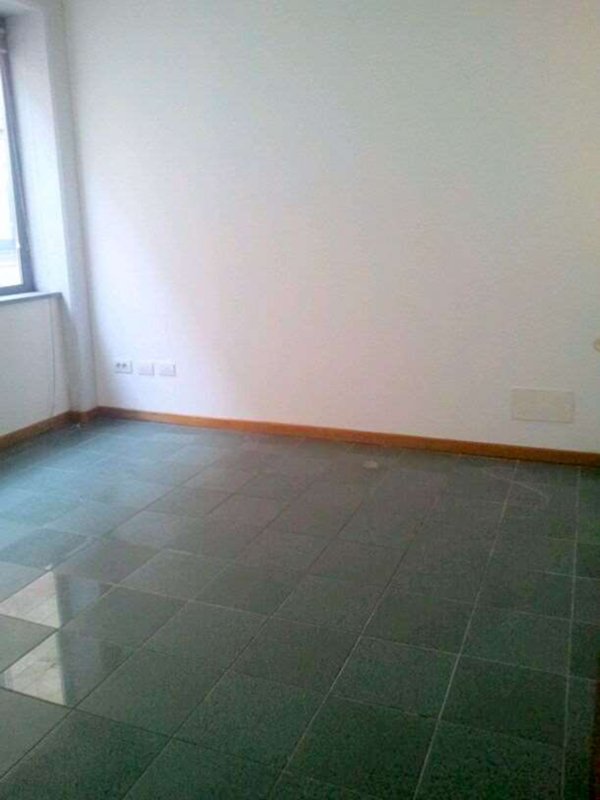 negozio in affitto a Lucca in zona zona San Marco