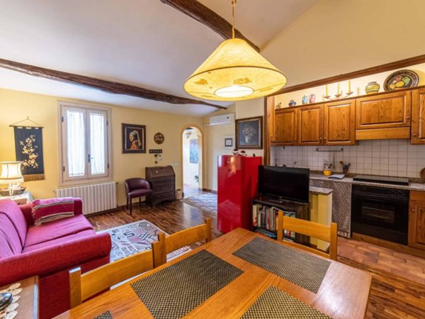 appartamento in affitto a Lucca in zona Centro Città