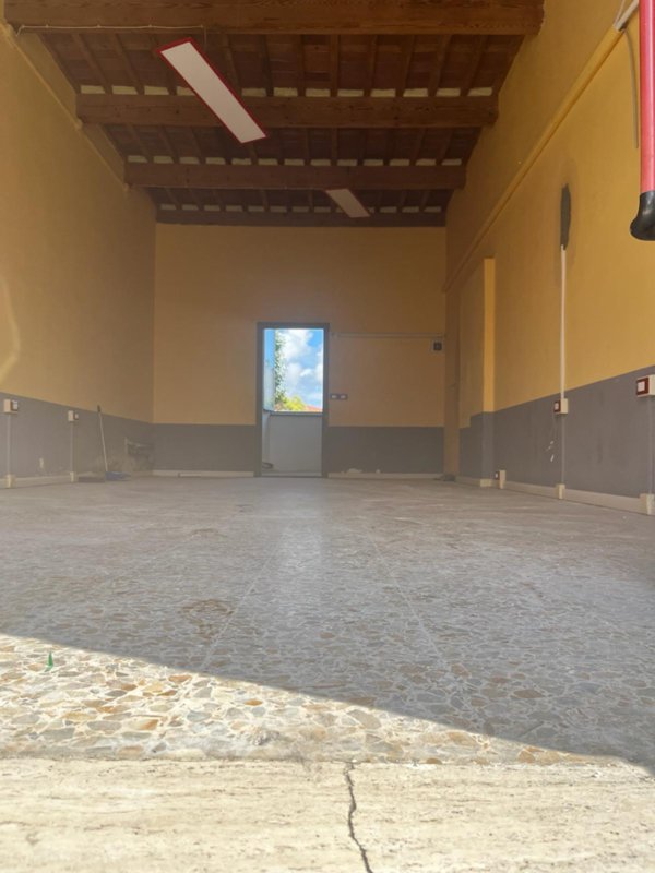 locale commerciale in affitto a Lucca in zona Sant'Anna