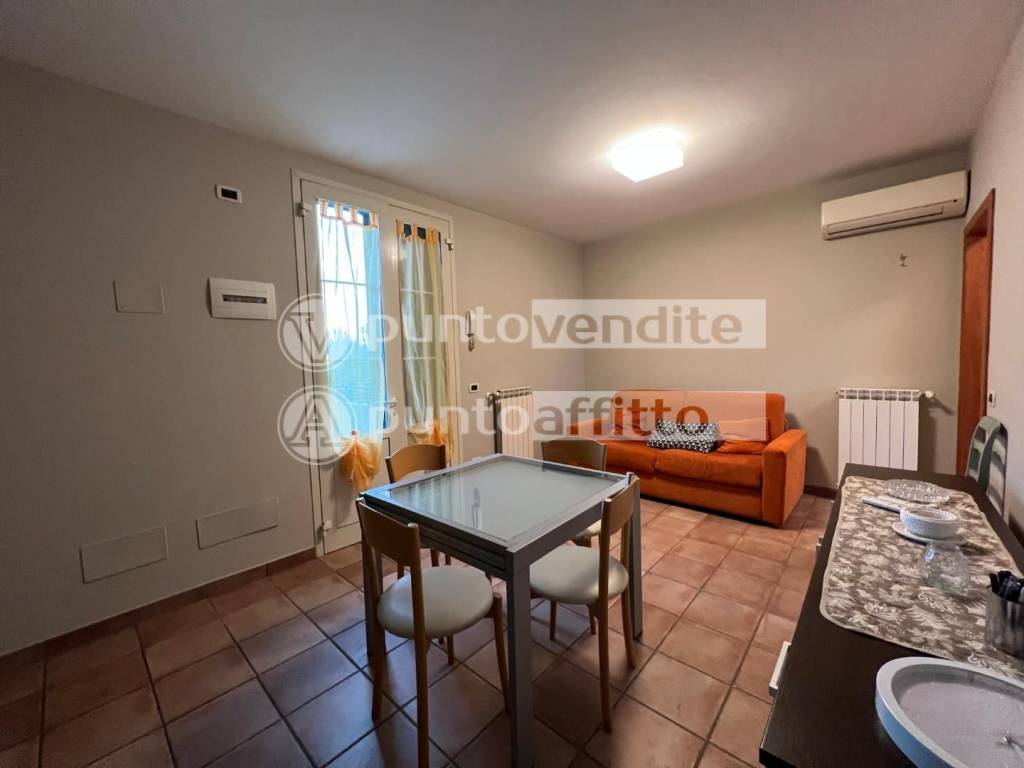 appartamento in affitto a Lucca in zona Sant'Anna