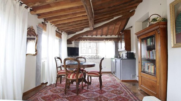 appartamento in affitto a Lucca in zona Centro Città