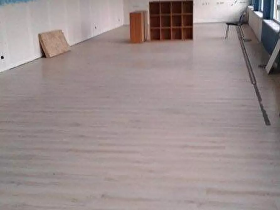 locale commerciale in affitto a Lucca in zona Centro Città