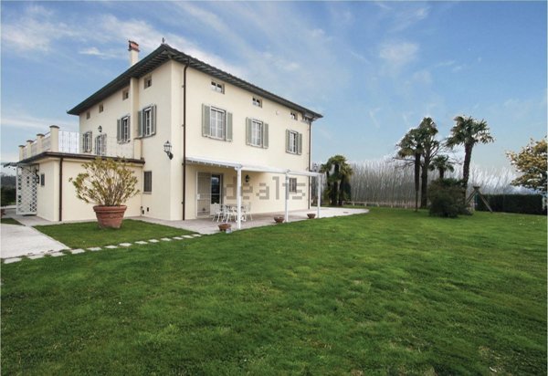 casa indipendente in affitto a Lucca in zona Mutigliano