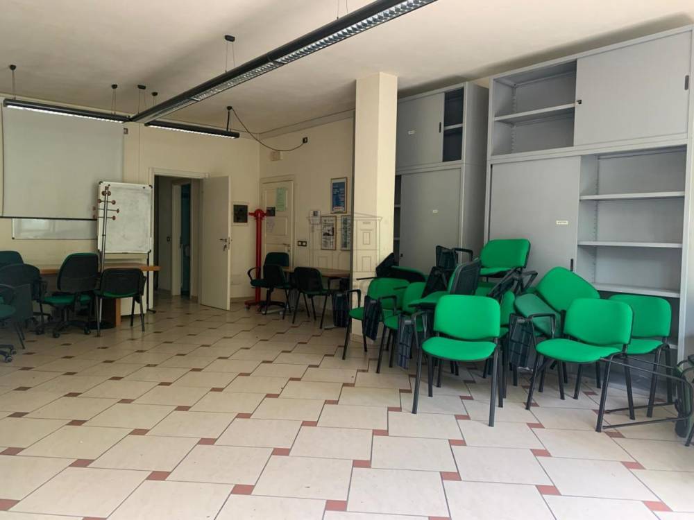 ufficio in affitto a Lucca in zona Centro Città