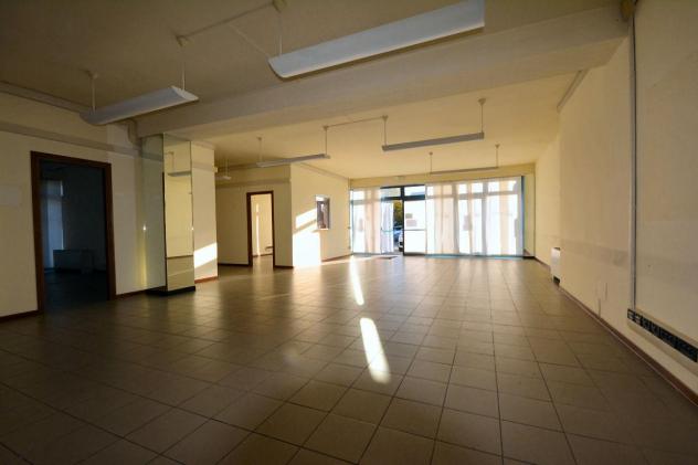 ufficio in affitto a Lucca in zona Sant'Anna