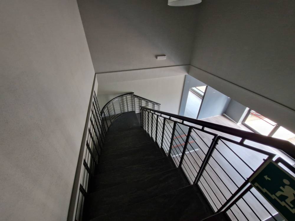 negozio in affitto a Lucca in zona Nave