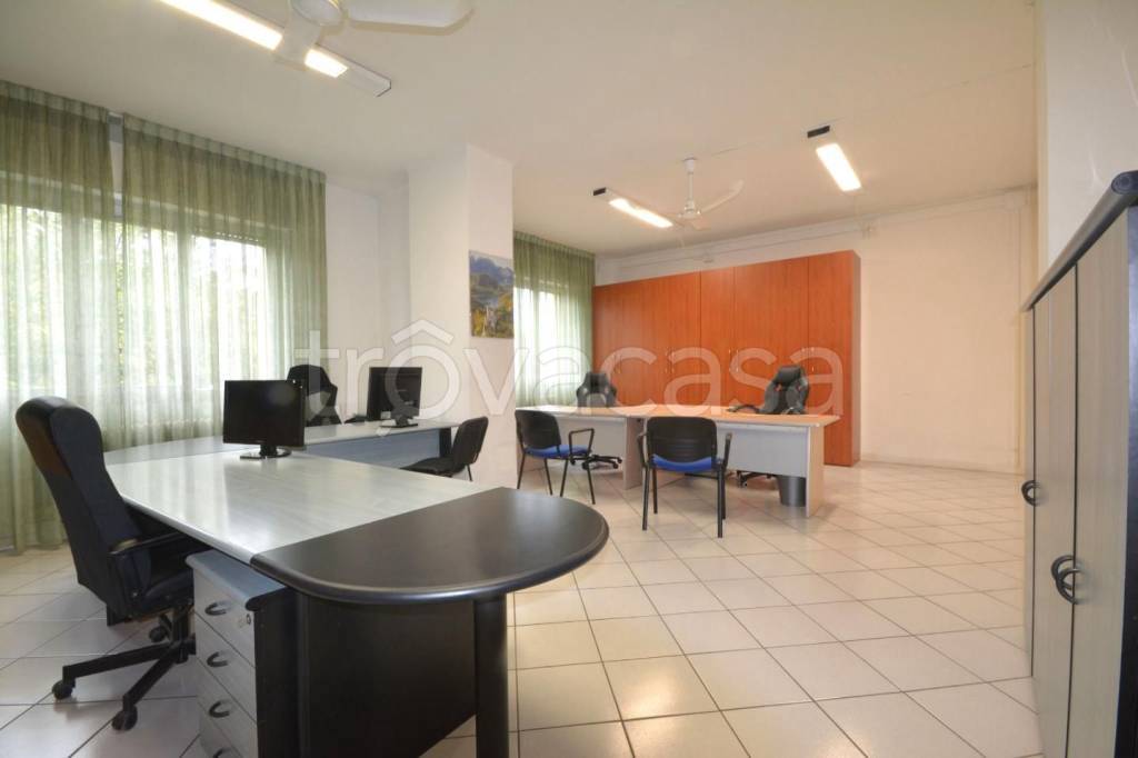 ufficio in affitto a Lucca in zona Centro Città