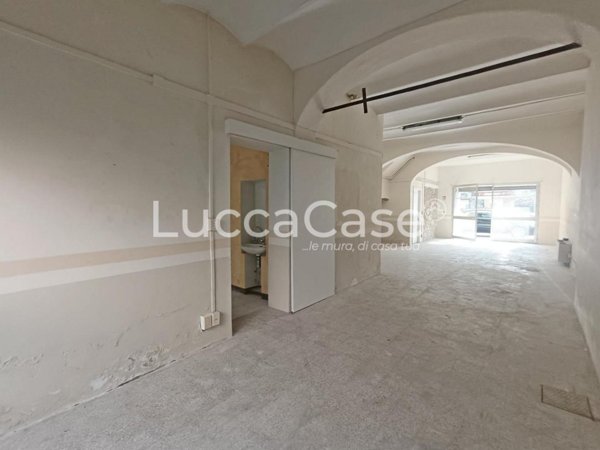locale commerciale in affitto a Lucca in zona zona San Vito