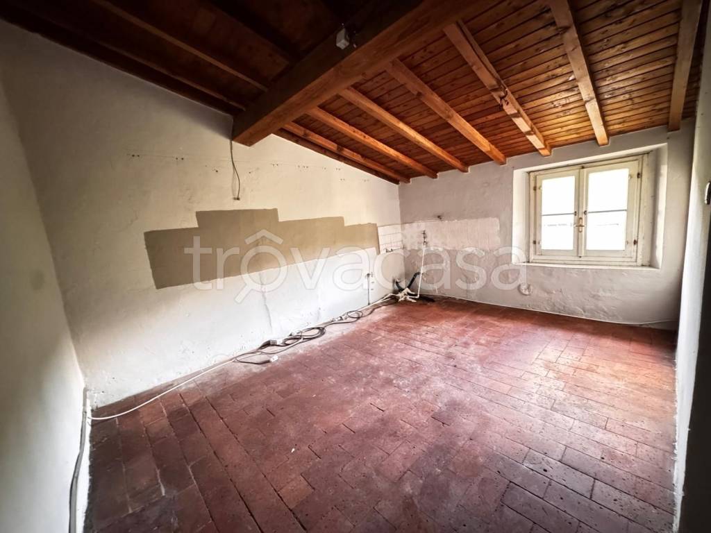 appartamento in affitto a Lucca in zona Monte San Quirico