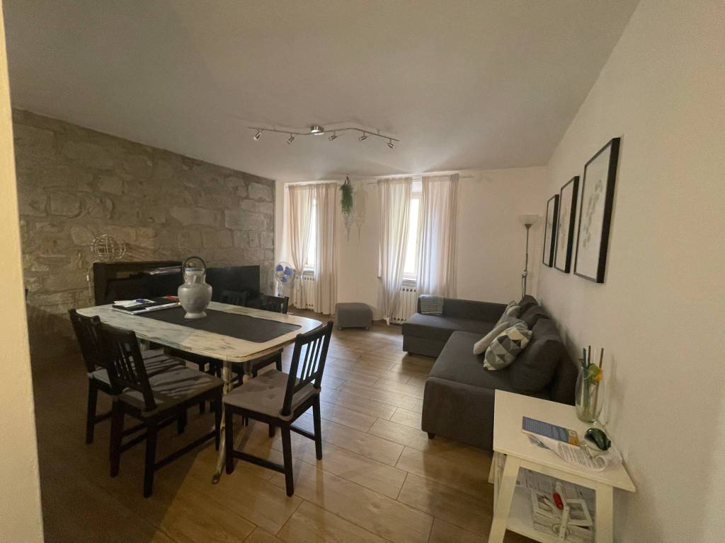 appartamento in affitto a Lucca in zona Centro Città