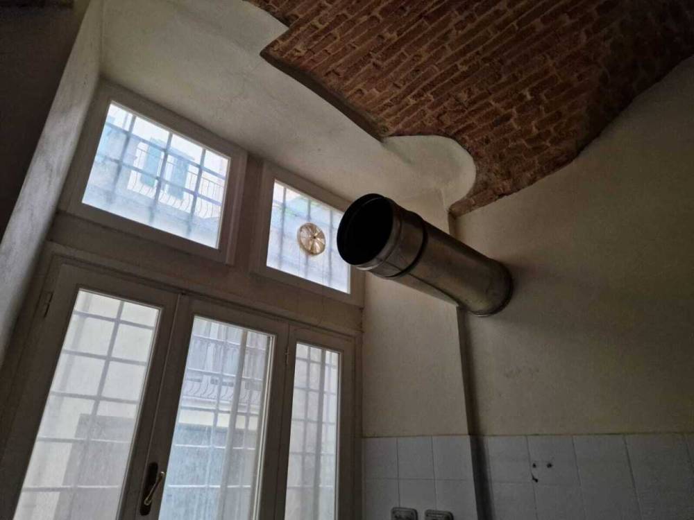 locale commerciale in affitto a Lucca in zona Centro Città