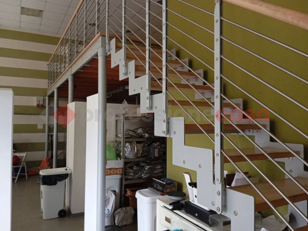 negozio in affitto a Lucca in zona zona San Marco