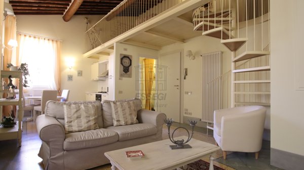 appartamento in affitto a Lucca in zona Centro Città