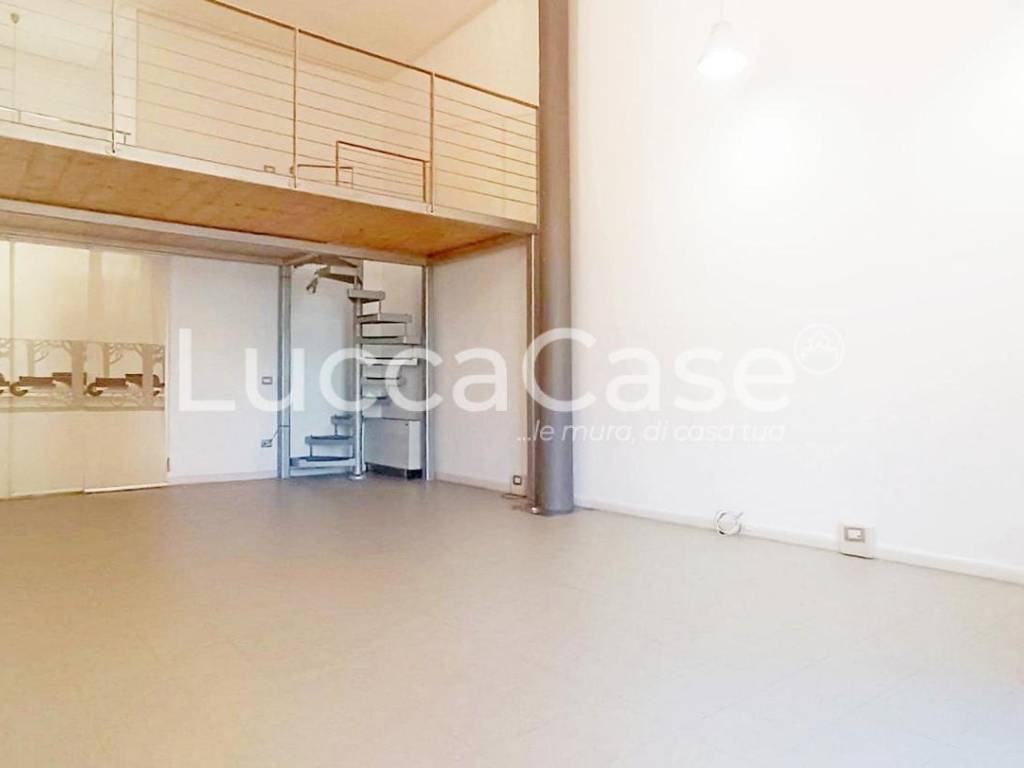 ufficio in affitto a Lucca in zona Zona San Concordio