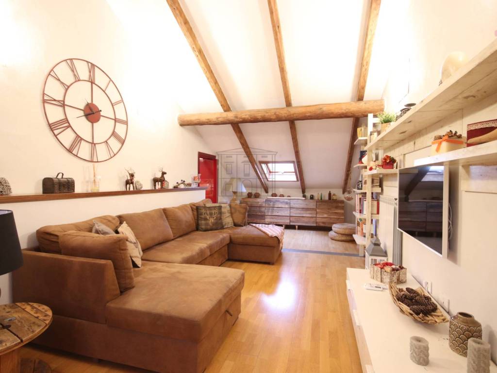 appartamento in affitto a Lucca in zona Centro Città