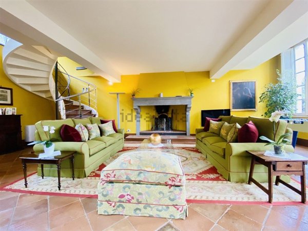 casa indipendente in affitto a Lucca in zona Monte San Quirico