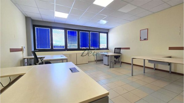 ufficio in affitto a Lucca in zona Sant'Anna