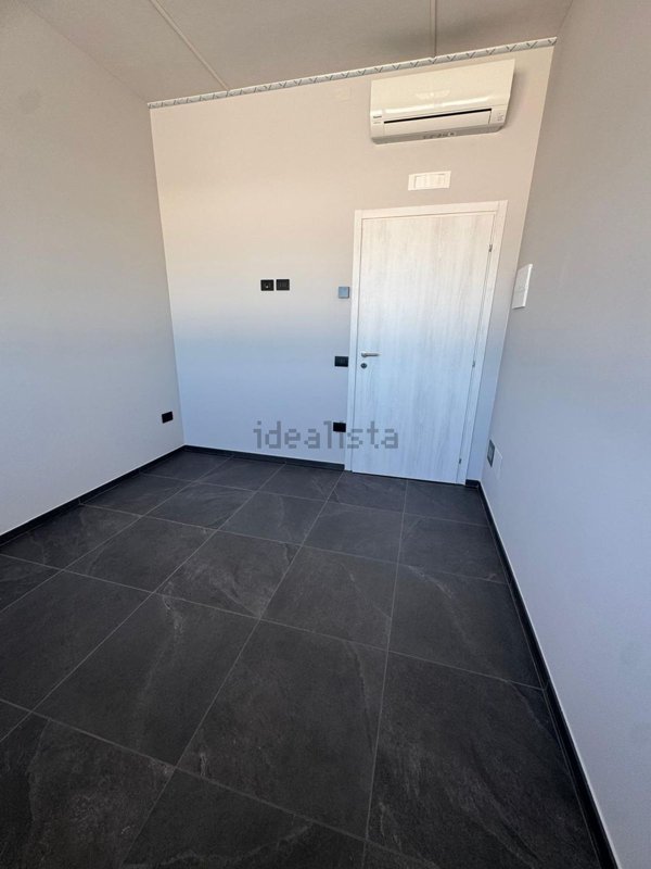 ufficio in affitto a Lucca in zona Sant'Anna