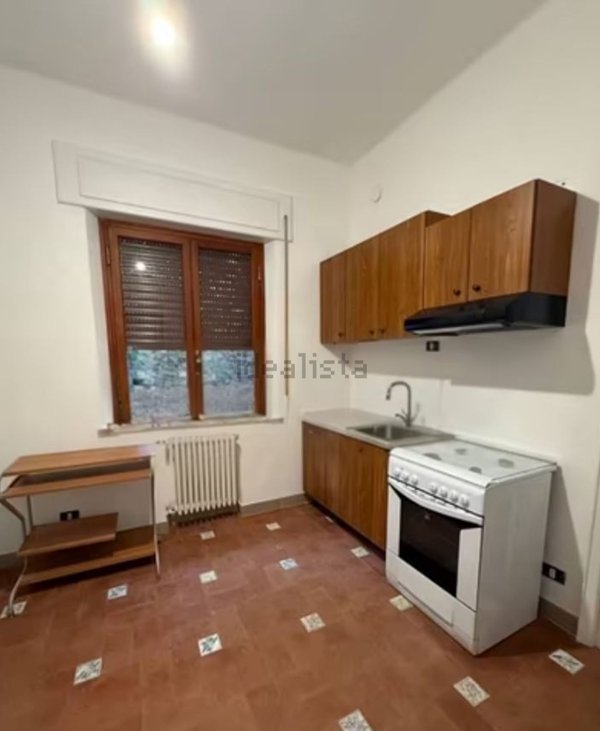 appartamento in affitto a Lucca in zona zona Antraccoli