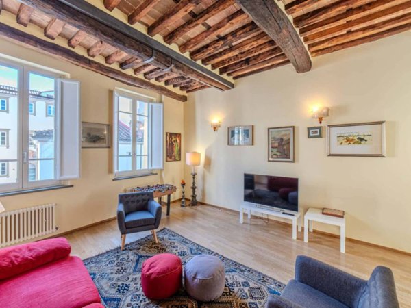appartamento in affitto a Lucca in zona Centro Città