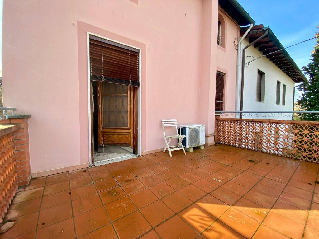 casa indipendente in affitto a Lucca in zona zona Sorbano